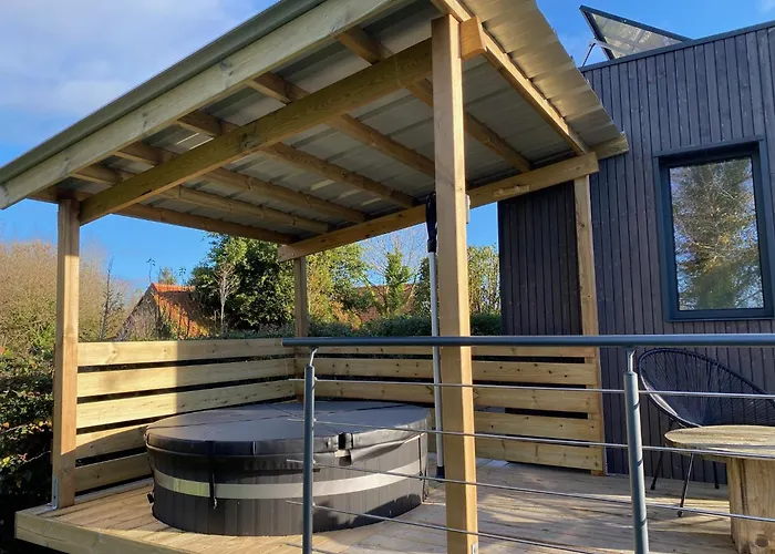 Le De La Noire Choque *